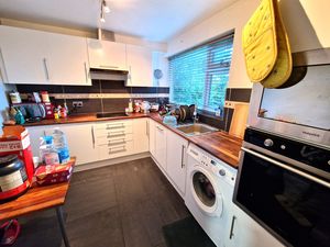 Photo 8- click for photo gallery